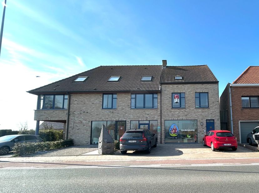 Appartement à louer
                    à 8380 Dudzele