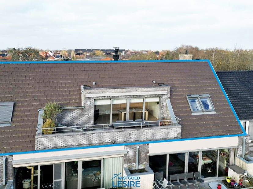 Modern centraal gelegen appartement in Kuurne.&lt;br /&gt;
&lt;br /&gt;
Indeling:&lt;br /&gt;
&lt;br /&gt;
	-inkomhal&lt;br /&gt;
	-toilet &lt;br /&gt;
	-ruime berging &lt;br /&gt;
	-ruime liv