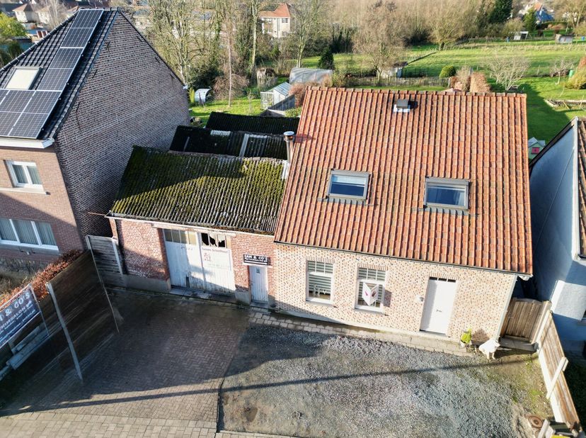 Maison à vendre
                    à 9320 Erembodegem