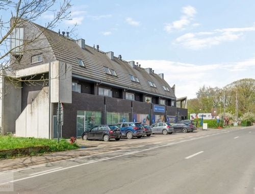                                         Bien commercial à vendre à Puurs, € 1.650.000

