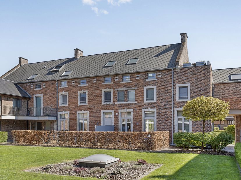 Bienvenue à la Résidence De Roerstok II, située sur l&#039;ancien site de la brasserie Loriers, à deux pas du centre de Hoegaard et à proximité immédiate d