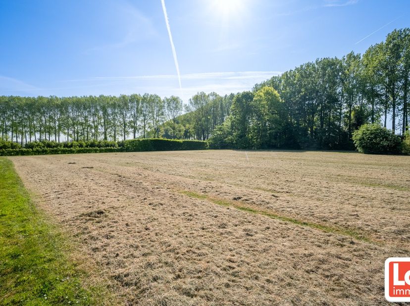 Terrain à vendre
                    à 9080 Lochristi