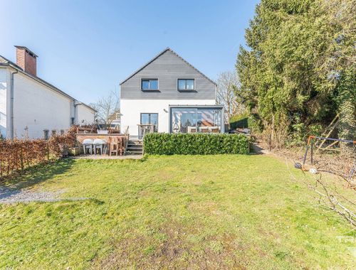                                         Villa à vendre à Rhode-Saint-Genèse, € 750.000
