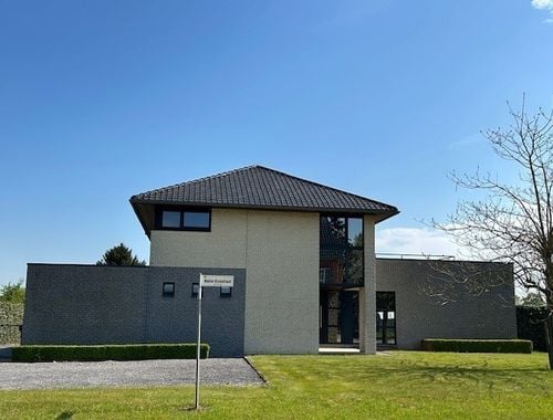                                         Villa à vendre à Herk-de-Stad, € 675.000
