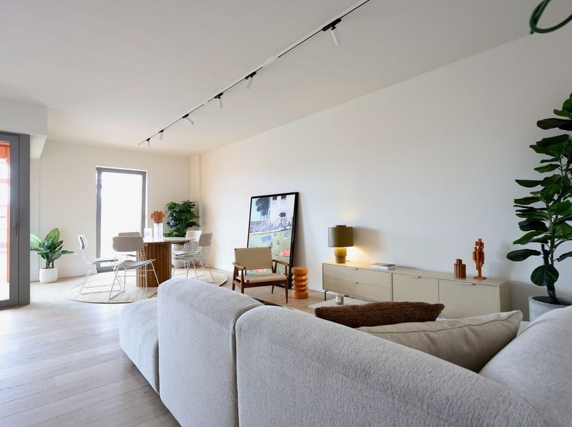 Centraal gelegen 2-kamer appartement te Res. Hoost: Opendeurdag  Zaterdag 03/05 - 09u -&amp;gt; 12u.&lt;br /&gt;
(lMaes en Boerenboomplein 1). In Knokke-Heist v