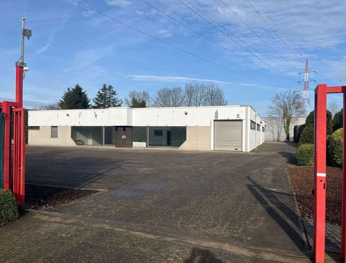                                         Commercieel Gebouw te huur in Wommelgem, € 4.500
