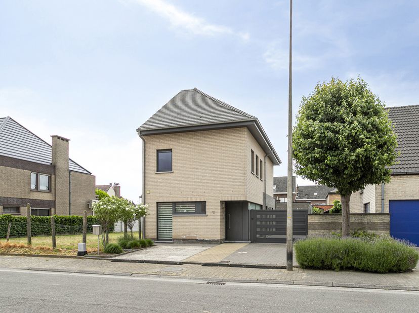 Maison à louer
                    à 9470 Denderleeuw