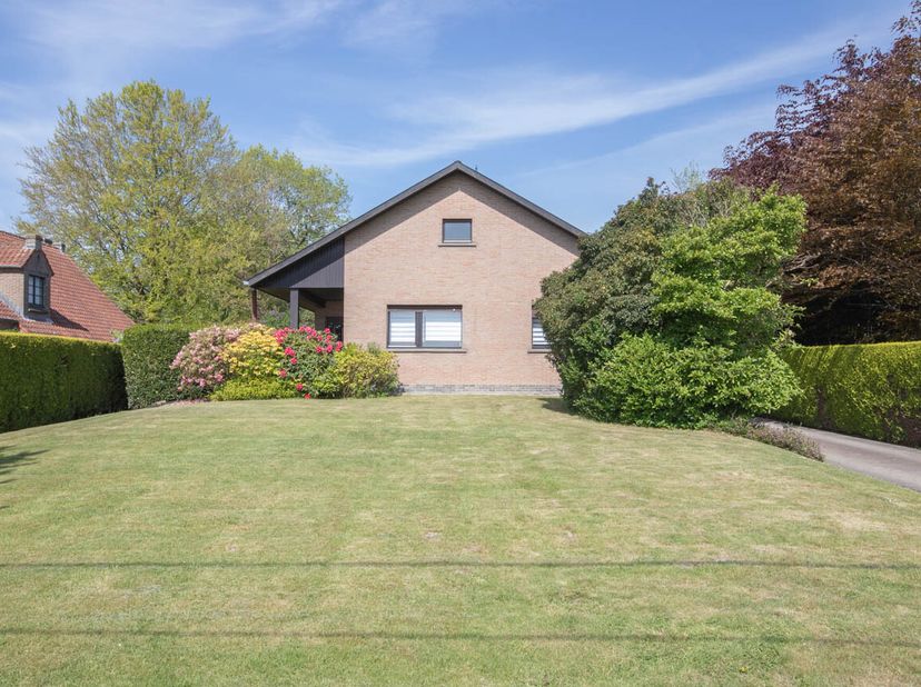 LANDELIJK GELEGEN WONING &lt;br /&gt;
 &lt;br /&gt;
Vrijwillige openbare verkoping (BIDDIT) van een landelijk gelegen vrijstaande woning met grote tuin en prachti