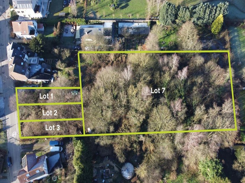 Perceel tuinzonegrond van 35a 70ca gelegen in een groene omgeving.&lt;br /&gt;
&lt;br /&gt;
Ontdek deze prachtige tuinzone gelegen aan de rustige en autoluwe With