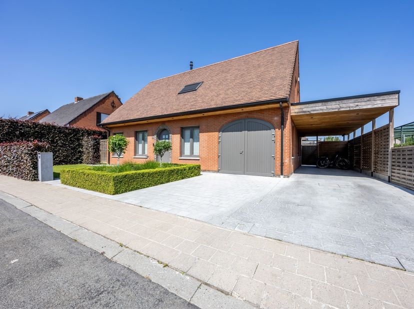 Maison à vendre
                    à 8550 Zwevegem