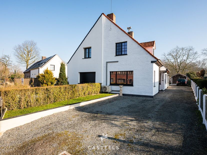 Maison à vendre
                    à 9070 Heusden