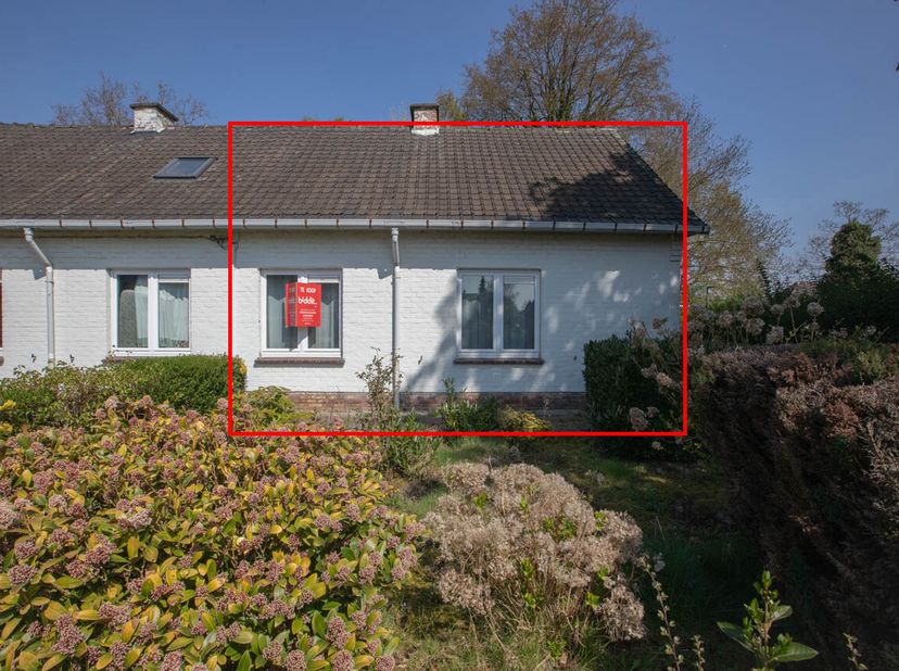 GOED GELEGEN WONING MET TUIN &lt;br /&gt;
 &lt;br /&gt;
Vrijwillige openbare verkoping (BIDDIT) van een goed gelegen halfopen bebouwing met tuin.  &lt;br /&gt;
Indeling