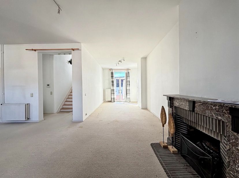 Charmante stadswoning in Oudergem - Een rustige omgeving in het hart van een mooie binnenplaats&lt;br /&gt;
Ontdek deze charmante woning, ideaal gelegen in