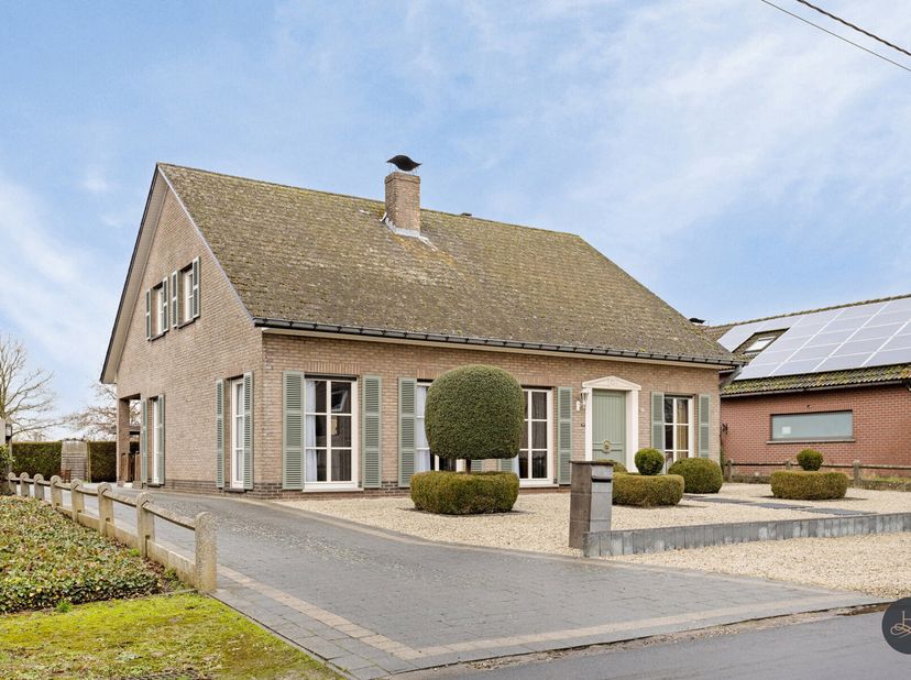 Voor meer info of om een bezoek in te plannen, contacteer Pieter via 016199345 of via pieter.maes@homixx.be.&lt;br /&gt;
Deze vrijstaande woning is uitsteke