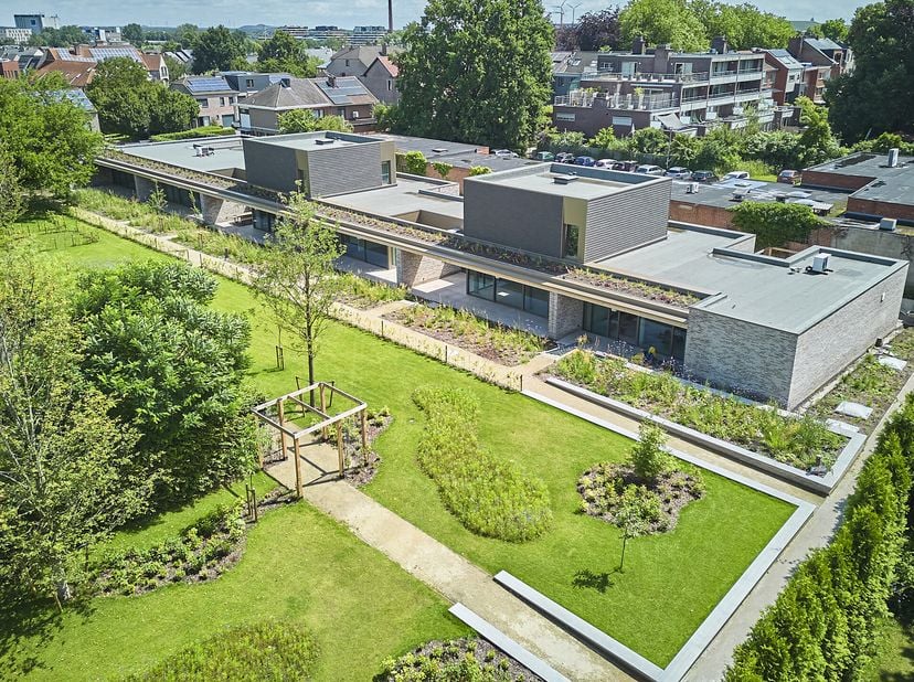Exclusief wonen bij Amoer. Kom op beleving in dit unieke project en bezoek de 2 hoogwaardig afgewerkte MODEL-tuinlofts na afspraak.&lt;br /&gt;
Het woonconc