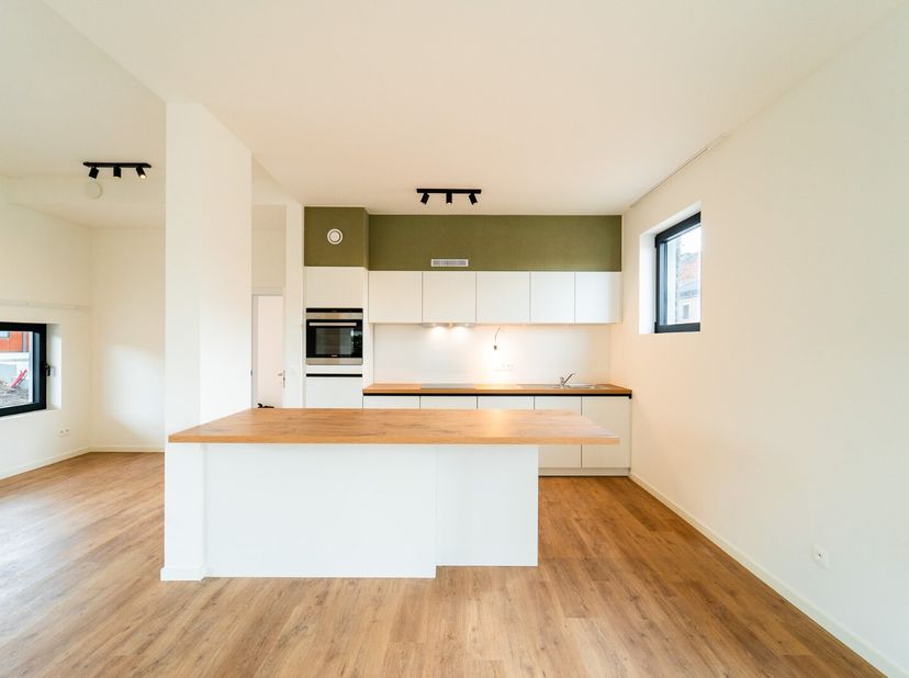 Dit prachtige standaard appartement is gelegen in Rotselaar, in de residentie Viktor. Met een bewoonbare oppervlakte van 73.00 m² biedt dit appartemen