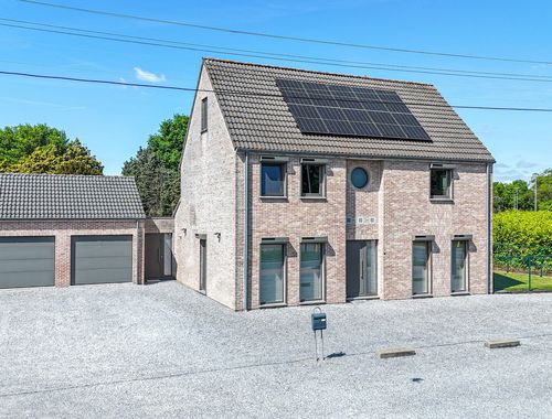                                         Woning te koop in Beverlo, € 529.000
