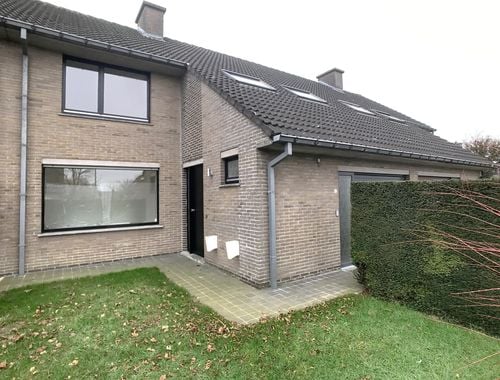                                         Woning te huur in Beveren-Leie, € 950
