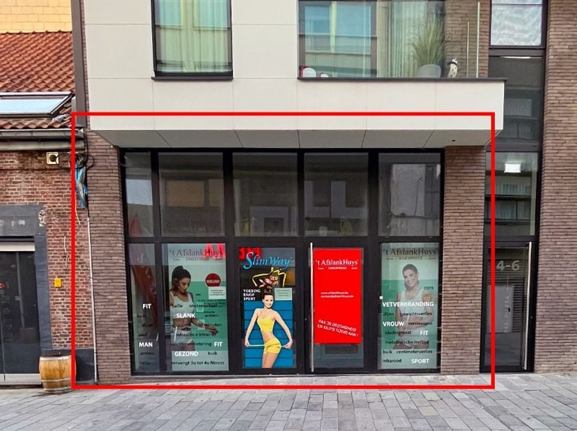 Bien professionnel à louer
                    à 9120 Beveren-Waas