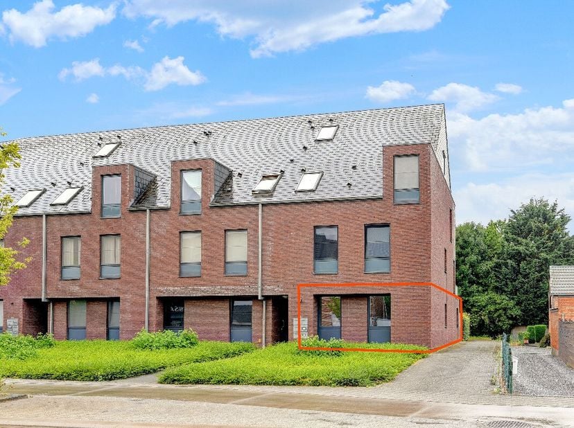 Agréable appartement 2 chambres au rez-de-chaussée avec jardin exposé sud-ouest dans la Résidence Hof ter Laak, à quelques pas du centre d&#039;Aarschot!Vi