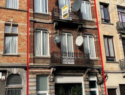                                         Maison à vendre à Forest, € 445.000
