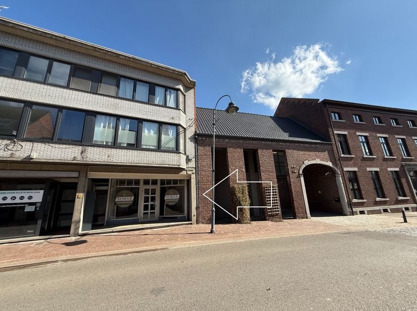 Bien professionnel à louer
                    à 3590 Diepenbeek
