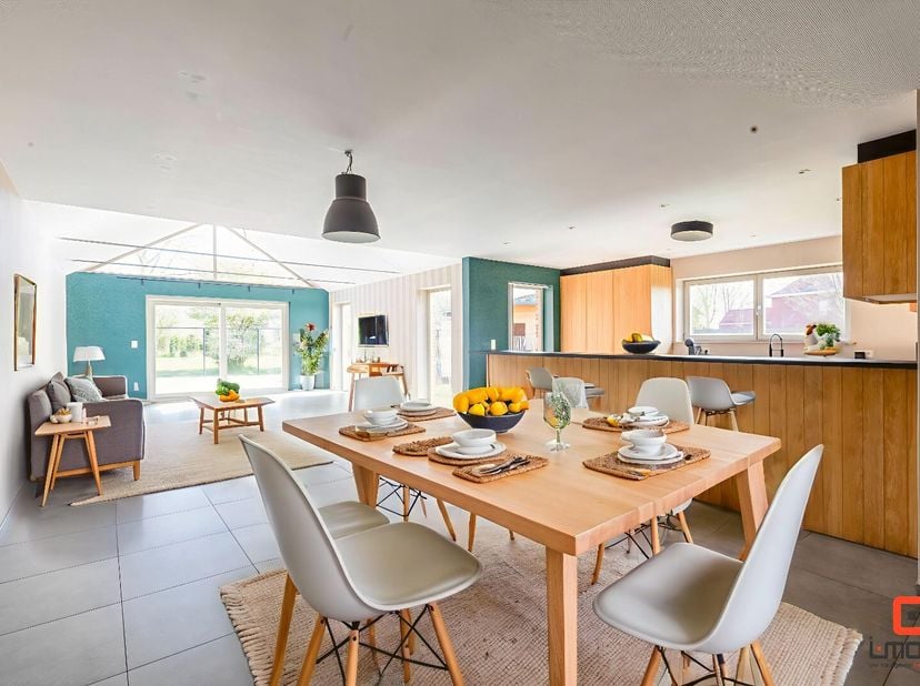 *** VERKOOP ONDER INSTELPRIJS&lt;br /&gt;
Ben je op zoek naar een instapklare woning waar ruimte, rust en luxe samenkomen? Dan is deze uitzonderlijk ruime h