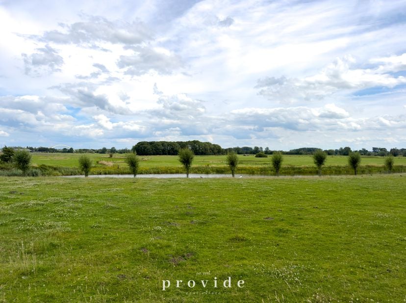 Terrain à vendre
                    à 8720 Oeselgem