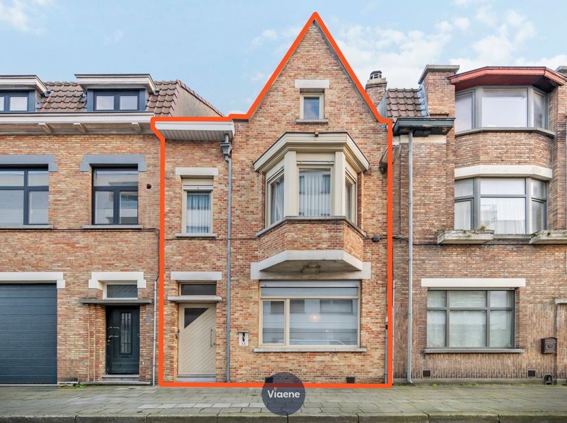Maison à vendre
                    à 8200 Sint-Andries