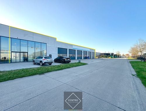                             Magazijn met bureel te huur in Oostende
