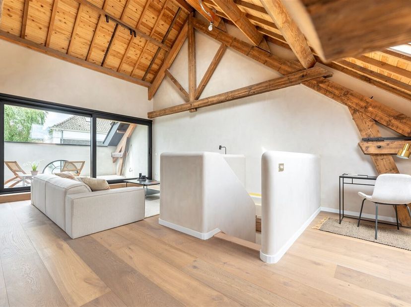 Project &#039;BROUWERSLOFT&#039; - gerenoveerde lofts in historische brouwerij&lt;br /&gt;
Ontdek 7 prachtige lofts in een omgebouwde oude brouwerij. Iedere loft comb