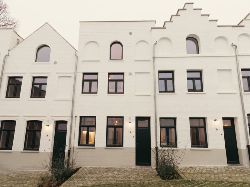 DE LAATSTE BESCHIKBARE &quot;NIEUWBOUWWONING&quot; VAN KOER DEVOS, een energiezuinige woning mét zonnepanelen en met E-peil 28.&lt;br /&gt;
&lt;br /&gt;
De heropwaardering
