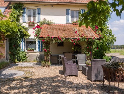                                         Villa à vendre à Gruitrode, € 1.199.000
