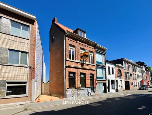                                        Maison de ville à vendre à Kontich, € 660.000
