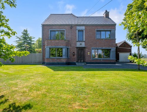                                         Uitzonderlijke woning te koop in Grotenberge, € 795.000
