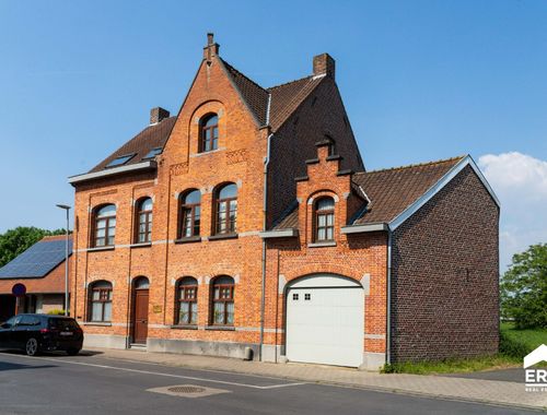                                         Herenwoning te koop in Elverdinge, € 600.000
