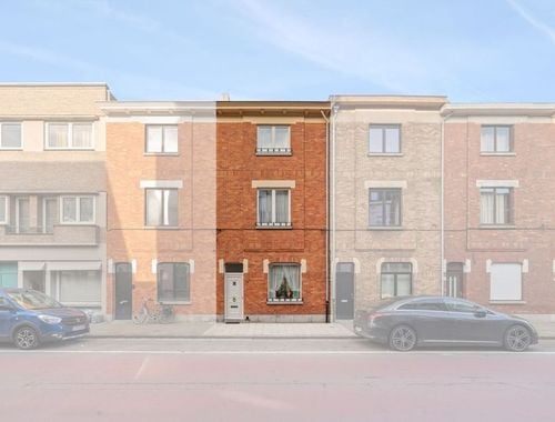                                         Woning te koop in Sint-Amandsberg, € 439.000
