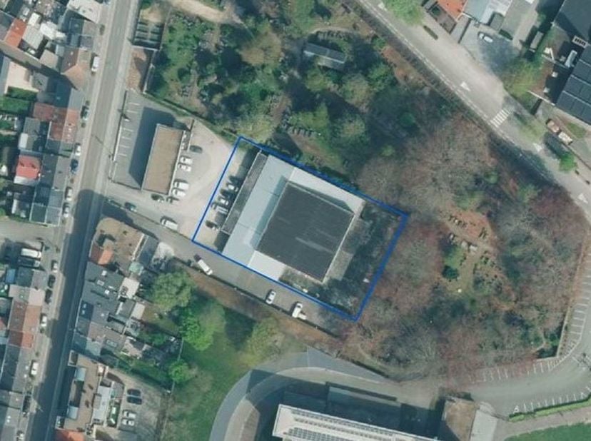 Centraal gelegen projecten te Hasselt met een oppervlakte van 24a 17ca.&lt;br /&gt;
&lt;br /&gt;
De projectgrond bevindt zich volledig in woongebied en is gelokal