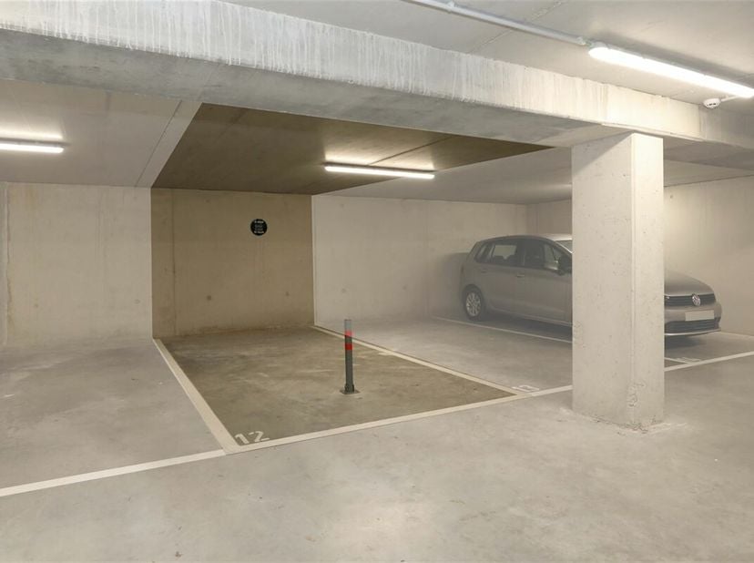 Garage à vendre
                    à 3730 Hoeselt
