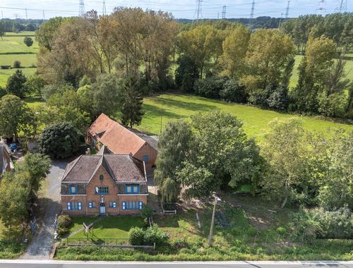                                         Woning te koop in Bazel, € 635.000

