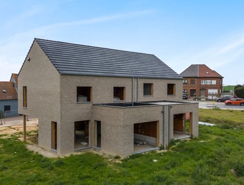                                         Maison à vendre à Asse, € 496.100
