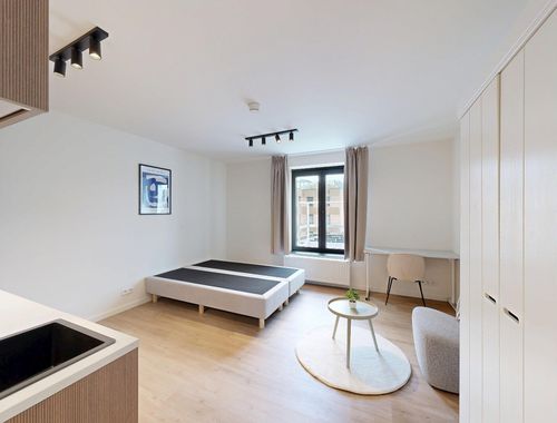                                         Studio met slaaphoek te huur in Leuven, € 780
