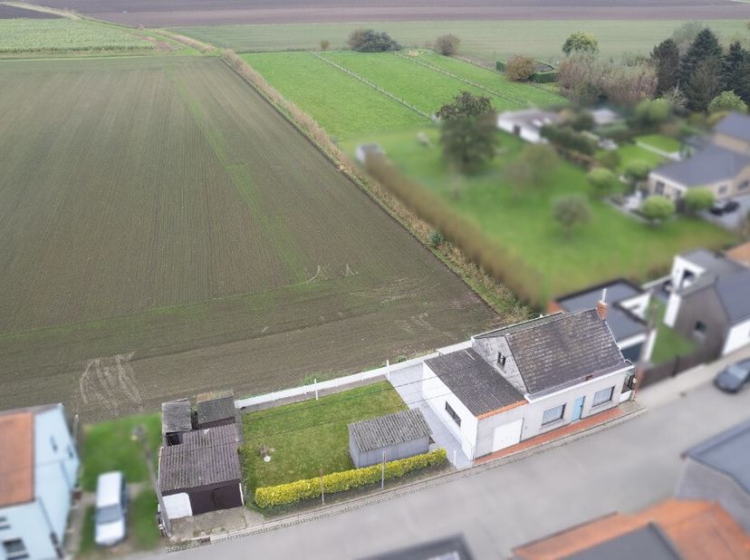 [[ DIT PAND NEEMT DEEL AAN DE ERA OPEN HUIZEN DAG OP 14/6 VAN 16:00 TOT 17:00 ]] LiggingDeze woning gelegen in de Staakstraat te Assenede, is de perfe