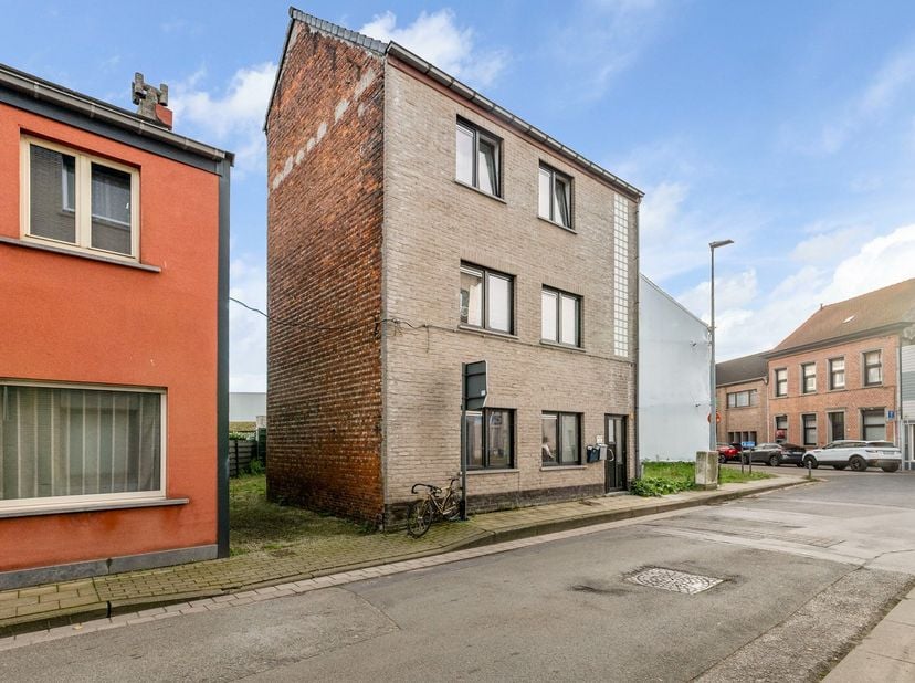 Appartement à vendre
                    à 9220 Hamme