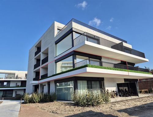                                         Appartement à louer à Arendonk, € 815
