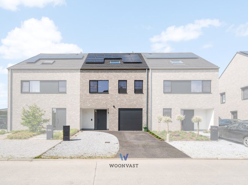 Deze recente woning combineert het comfort van nieuwbouw met een aantrekkelijk fiscaal voordeel: Mogelijkheid om aan te kopen aan 2% verkooprechten en