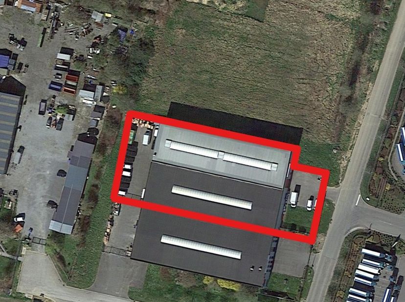 (Version néerlandaise disponible ci-dessous)&lt;br /&gt;
Bâtiment industriel à louer/vendre - Mornimont&lt;br /&gt;
Vous êtes à la recherche d&#039;un espace commercia