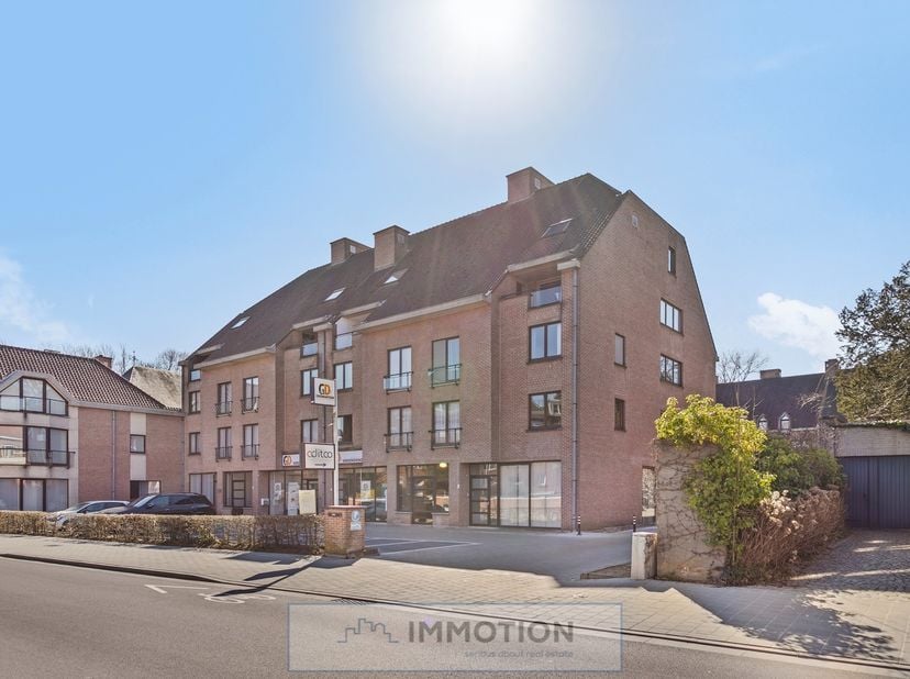 Appartement à vendre
                    à 8501 Heule