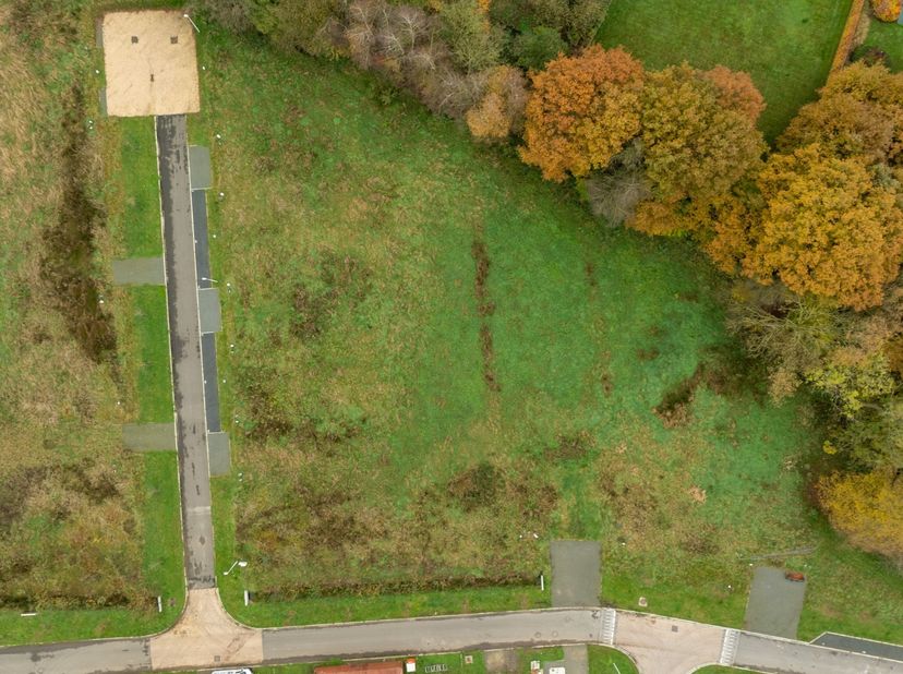 In onze nieuwe woonbuurt in Engsbergen bij Tessenderlo biedt Danneels in deze tweede verkoopfase nieuwe bouwgronden te koop aan. &lt;br /&gt;
&lt;br /&gt;
De perc