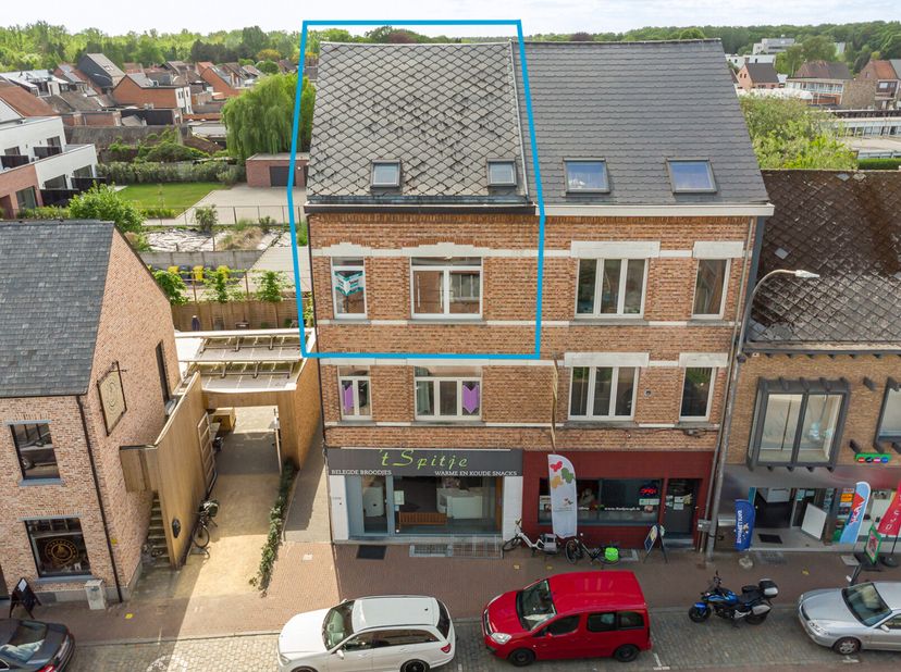 Bezoekmoment op 18 juli tussen 14 uur en 16 uur. Gelieve vooraf een tijdslot te reserveren.&lt;br /&gt;
Duplex appartement op het 2de en 3de verdieping&lt;br /